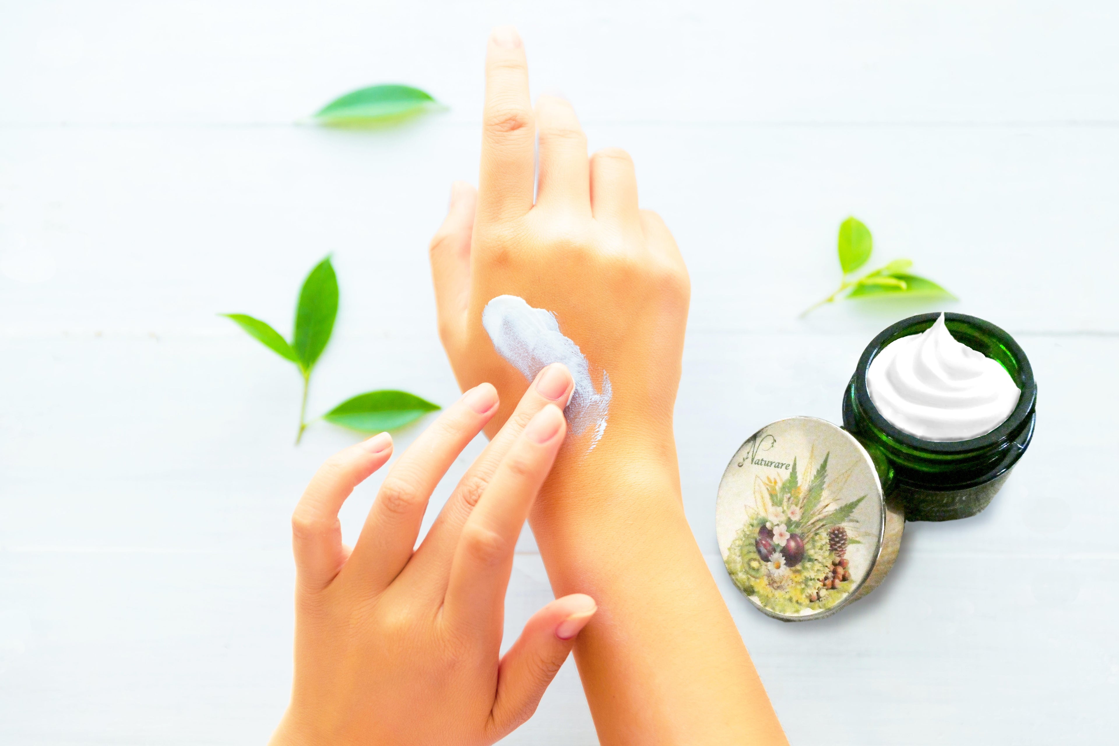 PRO - VOLUPTE CREAM OF ORGANIC PRODUCTS - Skin Care for Breast Beauty